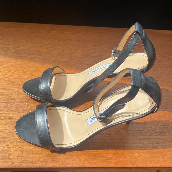 Manolo Blahnik ankle strap sandals with 3.5” heels - Picture 9 of 9